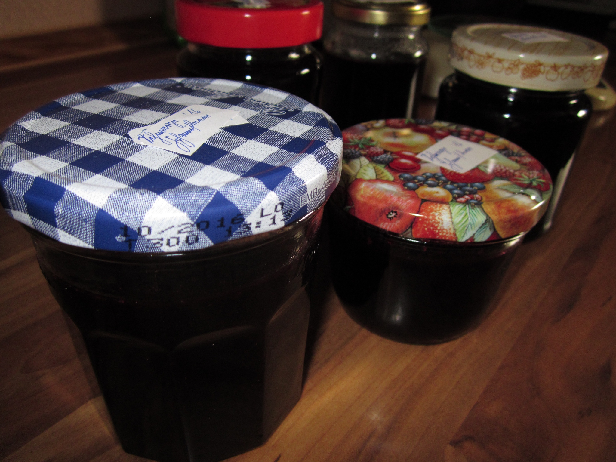 Schwarze Johannisbeeren-Marmelade selber machen - Miris Welt