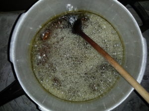 Löwenzahnhonig kochen