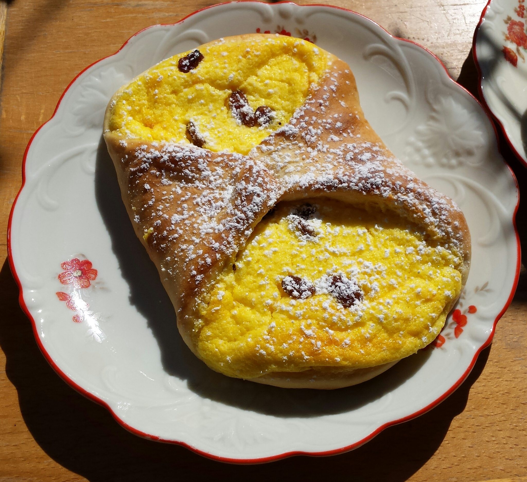 Quarktaschen - traditionelles Hefegebäck zur Kaffeetafel - Miris Welt