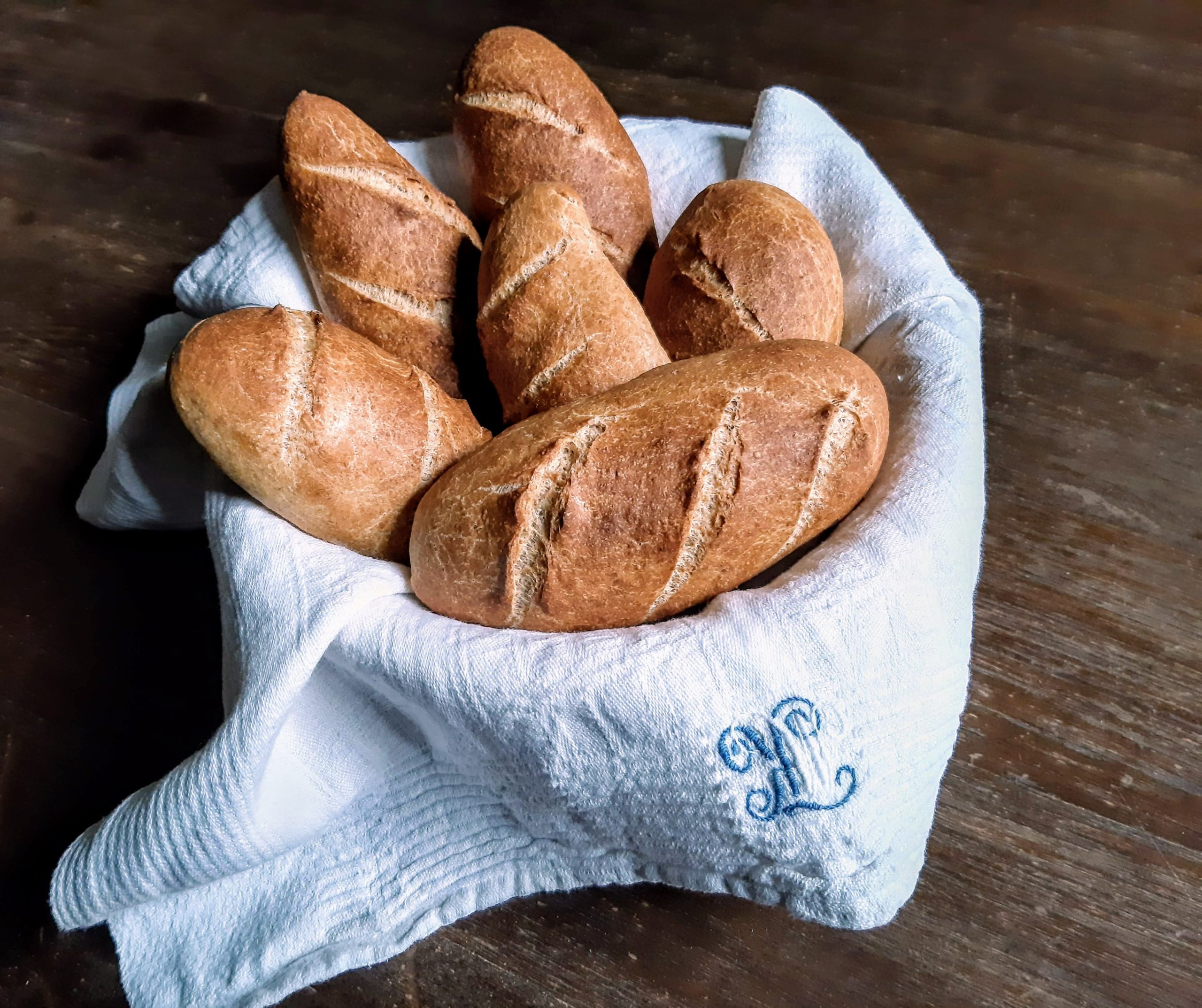 Hartweizen-Dinkel-Brötchen